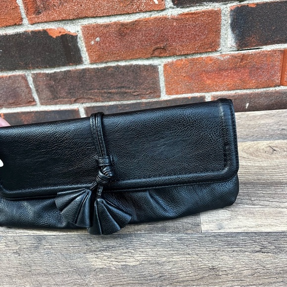 Simply Vera Wang Black Wristlet Clutch with Tassels - Picture 11 of 11